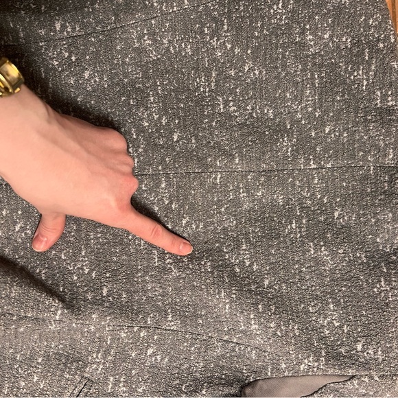 BCBGMAXAZRIA Cropped Tweed Blazer – XS - Picture 8 of 8